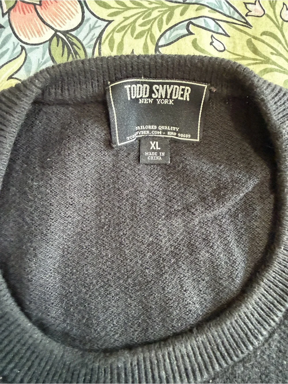 Todd Snyder Men's Charcoal Crewneck Sweater